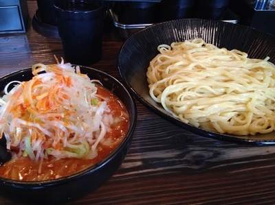 「辛味噌つけそば（大盛）」@大塚屋の写真