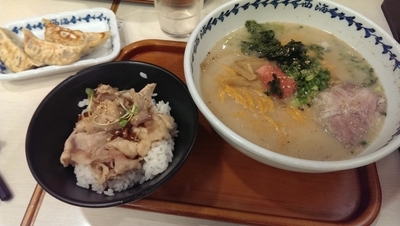 「満足セット」@西海製麺所 稲城若葉台店の写真