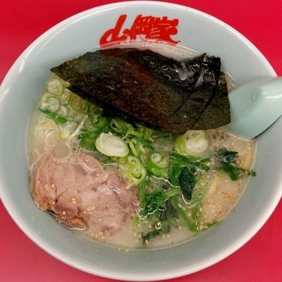 「塩ラーメン」@ラーメン山岡家 千歳店の写真