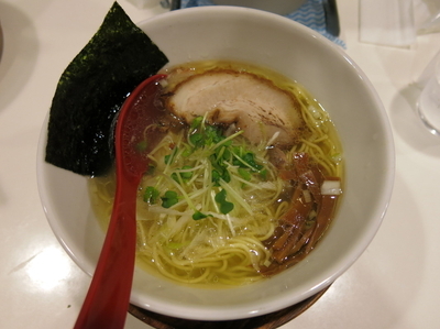 「燕ラーメン(塩)：700円」@燕 ドリームプラザ店の写真