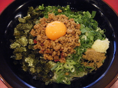 「サンドラまぜそば842円」@サンドラ 犬塚店の写真