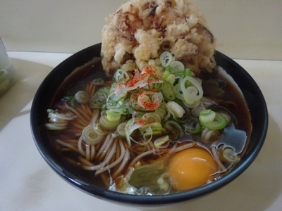 「かき揚げたまご蕎麦」@イイダヤ軒 松本駅前店の写真