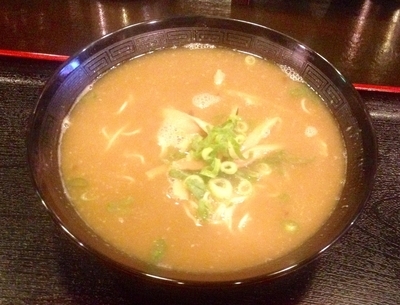 「カレーラーメン 900円」@九州とんこつ のげら～ 桜木町本店の写真