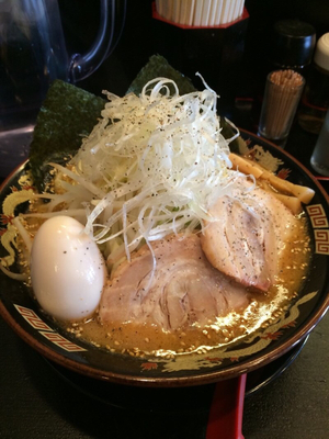 「まるやらーめん全部のせ」@ラーメン まるやの写真