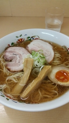 「煮干らーめん」@煮干鰮らーめん 圓の写真