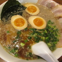 ごとくらゥ～めん+半熟味玉 　「650円+110円」