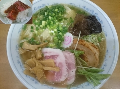 「【長月の一杯】豚スープのワンタン麺Ｓ ￥1500」@MENYA 食い味の道有楽の写真