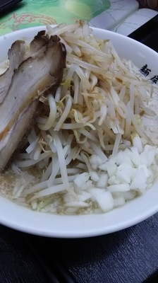 「角ふじ麺＋大盛り（ヤサイマシ）」@麺屋 心の写真