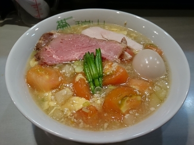 「【限定】蕃茄湯麺(トマトタンメン)800円＋味玉(サービス)」@中華蕎麦 瑞山（ZUIZAN）の写真