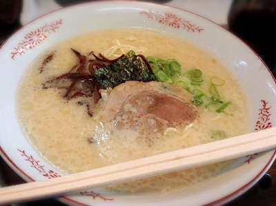 「【塩豚骨ラーメン】500」@豚骨ラーメン いちもんじ 北本店の写真