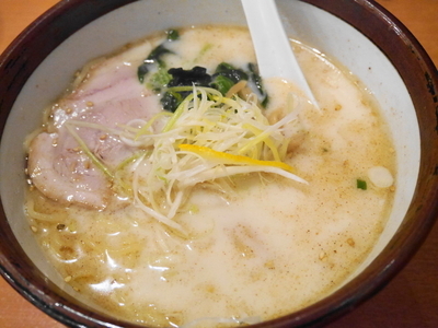 「俺流熟成塩らーめん 麺硬め」@俺流塩ラーメン 中目黒店の写真