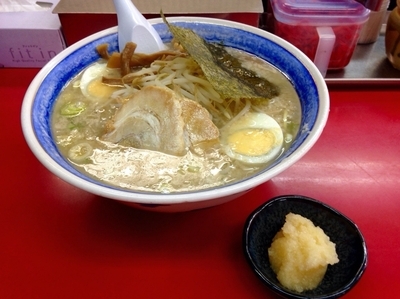 「ランチラーメン ¥850  硬め、味辛め、脂多め」@MURAYAMAホープ軒 本店の写真
