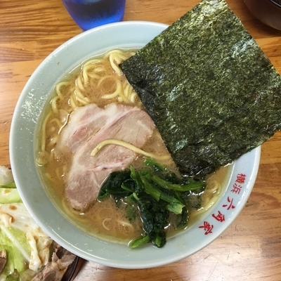「ラーメン＋キャベチャー」@六角家 六角橋本店の写真