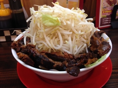 「豚ゴリラー麺(300g)」@ラッキー食堂まとや 千曲店の写真