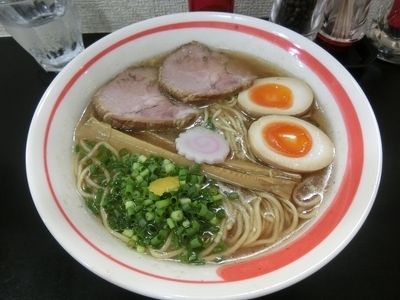 「特製らーめん」@自家製麺SHINの写真