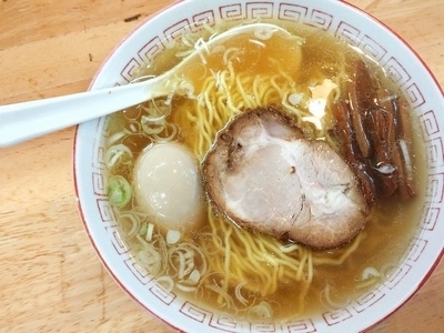 「玉子入りそば」@中華そば さとうの写真