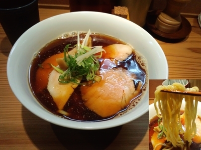 「生姜醤油チャーシューラーメン950円」@らぁめん鴇の写真