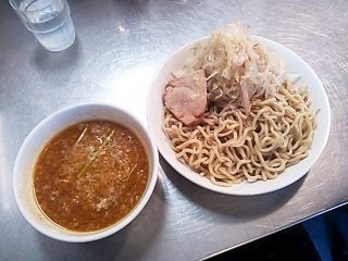 「味噌つけめん（野菜多め、脂多め）」@らーめん大 本郷店の写真