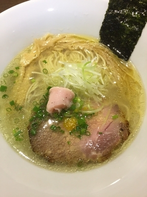 「虎徹そば(塩、細麺)￥７５０」@麺や 虎徹の写真