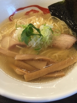 「しおラーメン」@燵家製麺の写真