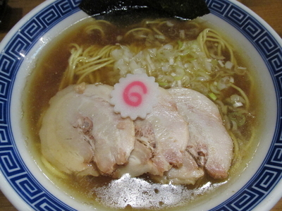 「中華蕎麦　「750円」」@馳走麺 狸穴の写真