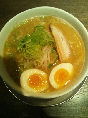 「味噌ラーメン（味玉トッピング）」@ラーメン HAMASAKUの写真
