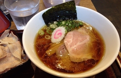 「醤油そば＋ランチセットＢ(700円＋300円)」@讃岐ラーメン はまんど湘南の写真