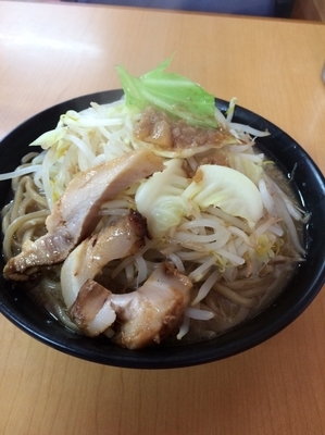 「らーめん詩郎    並」@ラーメン ノアの写真