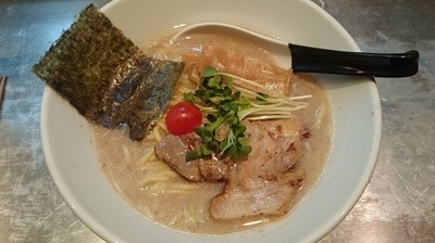 「しおらぁ」@麺 やまらぁの写真