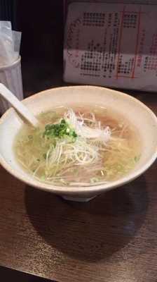 「塩ラーメン」@麺 中中の写真