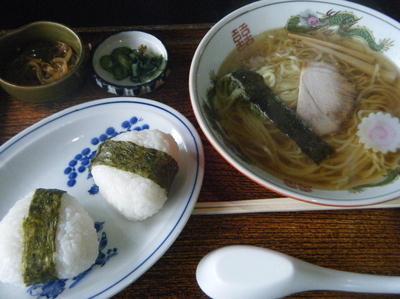 「ラーメン定食500円」@新亀食堂の写真