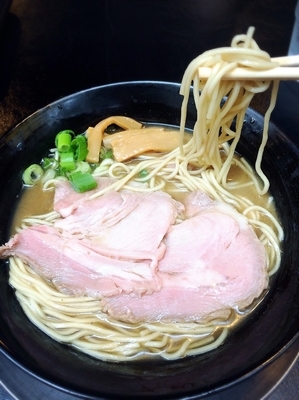 「中華そば¥750」@麺ジャラスKの写真