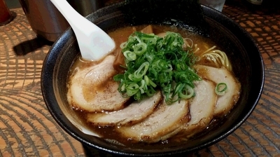 「味玉チャーシュー麺」@らーめん 瞠 恵比寿店の写真