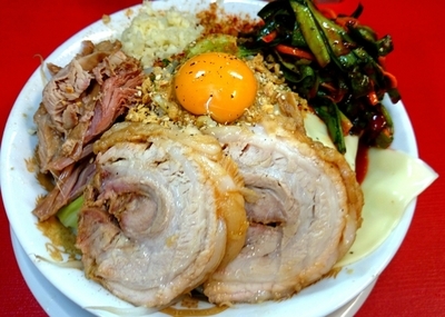 「みそ 汁なし（ラーメン小730円+現金150円）+ニラキムチ」@豚男 -BUTAMEN-の写真