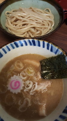 「煮番搾り　中盛200g　950円」@つけめん 三三㐂の写真