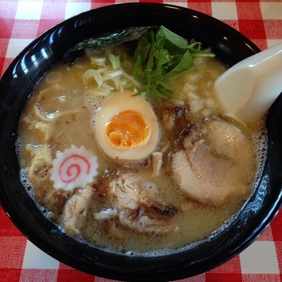 「鶏白湯麻油そば 極細麺  麻油抜き」@らー麺Chopの写真
