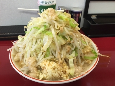 「ラーメン全増し 野菜脂増し増し」@ジラフの写真