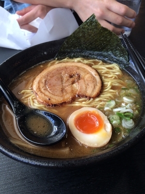 「魚介豚骨ラーメン¥700」@つけ麺 白虎の写真