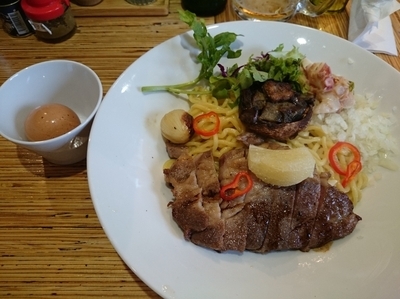 「夏の終わり そして秋の装いへ～イベリコ豚ベジョータ油ソバ～」@NOODLE STOCK 鶴おかの写真