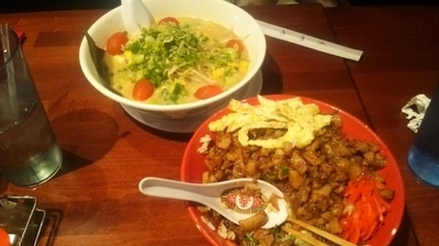 「ベジタブルミソラーメンとチャーシュー丼」@ramen maruyaの写真