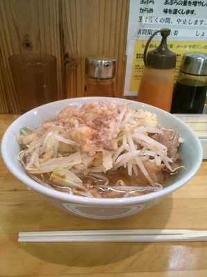 「少なめラーメン(ヤサイ少な目) 650円」@らーめん つの旨の写真