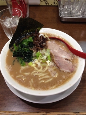 「ラーメン 700円」@うまいヨ ゆうちゃんラーメンの写真