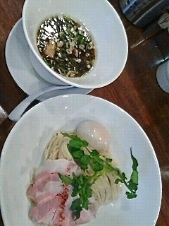 「醤油つけ麺 (￥800) with 味玉 (￥100)」@創作麺工房 鳴龍の写真