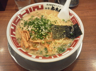 「ラーメン大盛」@屯ちん 池袋西口店の写真