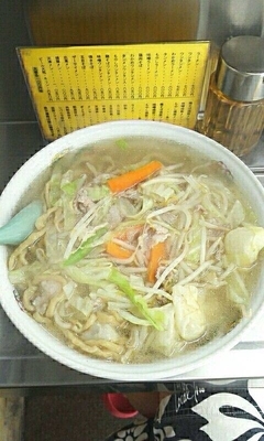 「タンメンワンタン入り大盛」@進京亭の写真