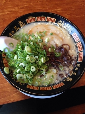 「やる氣ラーメン」@博多三氣 瑞穂店の写真