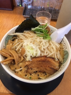 「白味噌ラーメン730円+大盛り(無料)」@十味やの写真