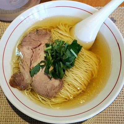 「塩煮干しそば　￥６５０」@柴崎亭の写真