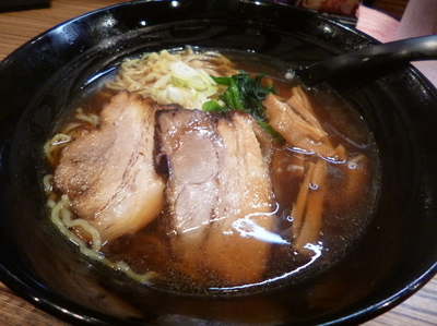 「魚介醤油ラーメン」@麺屋れいじの写真