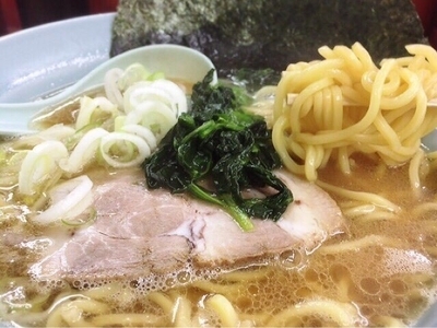 「ラーメン(650円)」@鹿島家 石川町店の写真